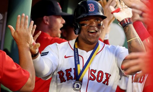 Jarren Duran walks it off as Red Sox rally past Blue Jays 7-6