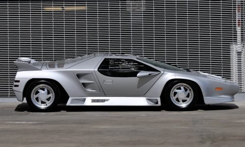 The Vector W8 Enigma That Roared into the 90s