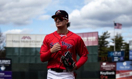 Red Sox prospect steals show in MLB Futures Skills Showcase