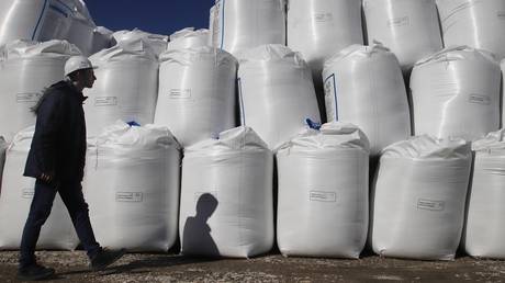 Surge in EU imports of Russian fertilizer – media