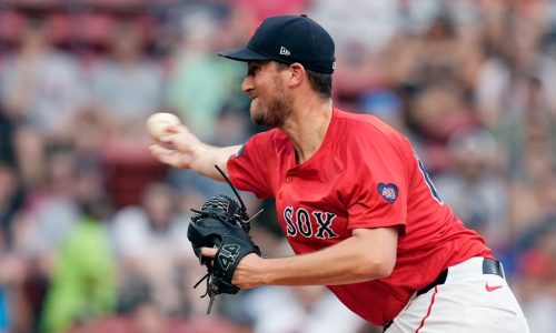 Red Sox Friday struggles continue in series-opening loss to Royals