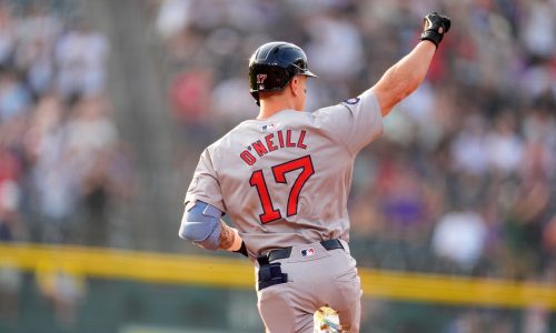 Tyler O’Neill homers twice as Red Sox beat Rockies to snap skid