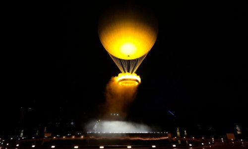 The cauldron at the Paris Olympics looks like a hot-air balloon