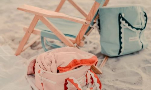 Pack it up in style with these fab beach bags