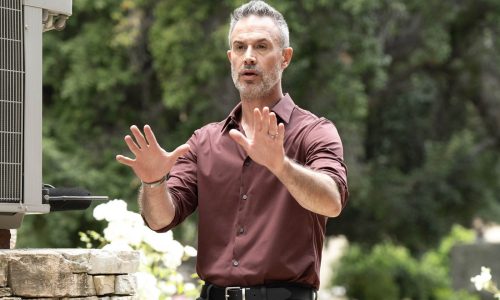 Freddie Prinze Jr. no more Mr. Nice Guy in ‘The Girl in the Pool’