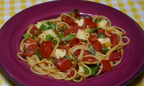 Summer on a plate: Caprese Spaghetti Pasta Salad