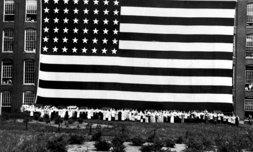 Throwback Thursday: Waving the (giant) flag in 1915