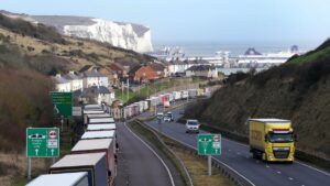 UK officials fear port chaos unless EU delays biometric plan again