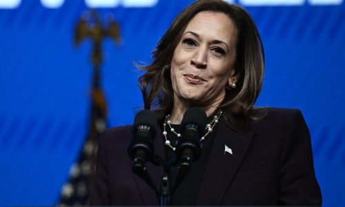 Who should play Kamala Harris on SNL? Here are 3 contenders