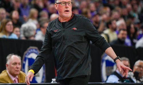 Minnehaha Academy basketball coach Lance Johnson retires