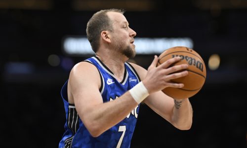 Timberwolves agree to one-year deal with Joe Ingles