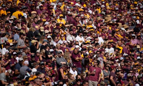 Gophers football: U anticipates huge crowd for UCLA game at Rose Bowl Stadium