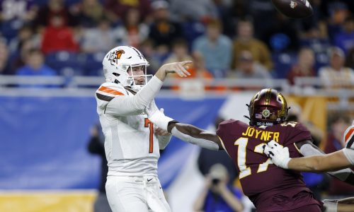 Gophers’ top sparring partners: Left tackle Aireontae Ersery vs. edge rusher Jah Joyner