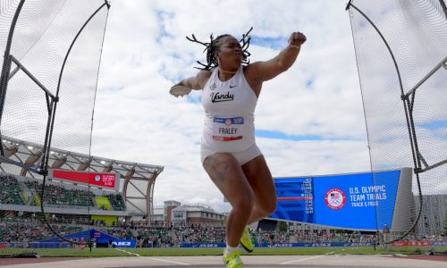 Flavor Flav helps Olympic discus thrower Veronica Fraley who said she struggles to pay the rent