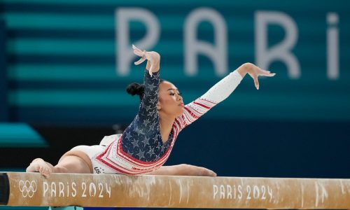Olympics: St. Paul gymnast Suni Lee misses podium on balance beam after fall