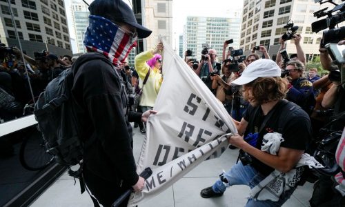 Protesters rally outside Chicago’s Israeli consulate