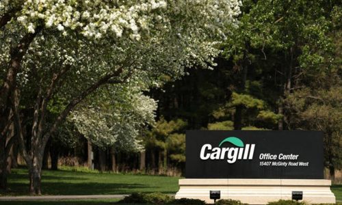 Ukraine government stops payments to Cargill on $700M debt