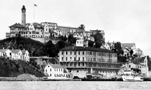 Today in History: August 11, first prisoners reach Alcatraz