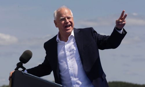 Democrats and Republicans alike expect turnout boost from Tim Walz’s VP nomination