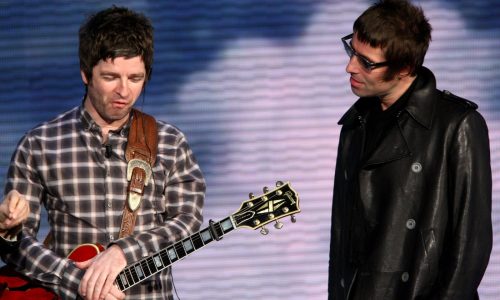 Oasis suspends 15-year feud for British isles tour