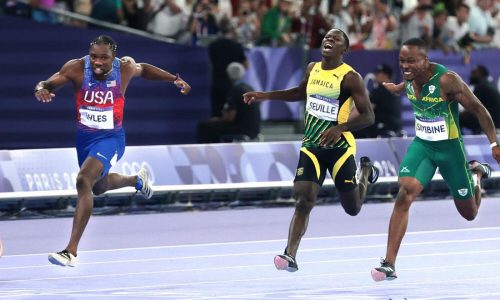 How timekeepers determined Noah Lyles won 100 meters by slimmest of margins