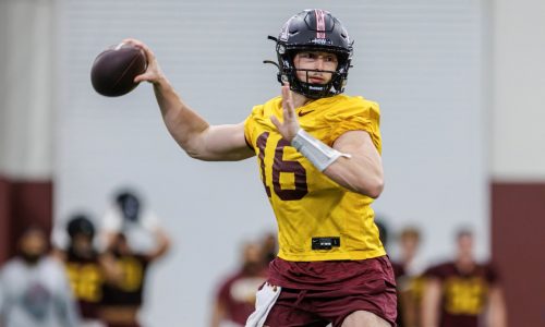 How did Gophers quarterback Max Brosmer look during open practice?