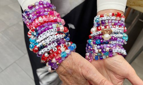 She made 1,000 ‘Taylor Swift’ and ‘Kamala’ bracelets for her fellow DNC delegates