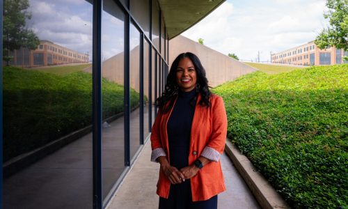 Maternity care in rural areas is in crisis. Can more doulas help?