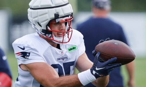 What Jerod Mayo is saying about Patriots TE Hunter Henry’s status for Week 1