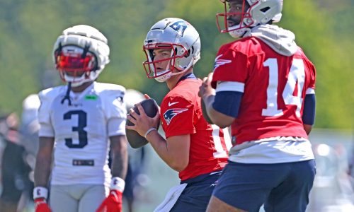 Jacoby Brissett continues to take all first-team reps in Patriots training camp