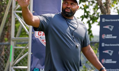 NFL Notes: Patriots betting big on Jerod Mayo’s coaching staff