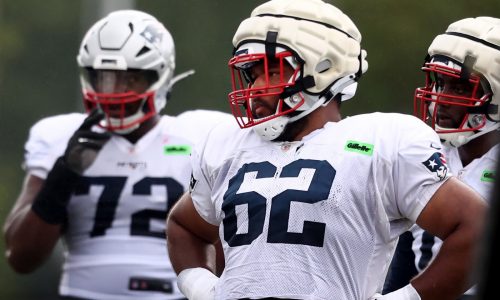 Patriots’ rotating offensive line receives rave reviews from Jacoby Brissett