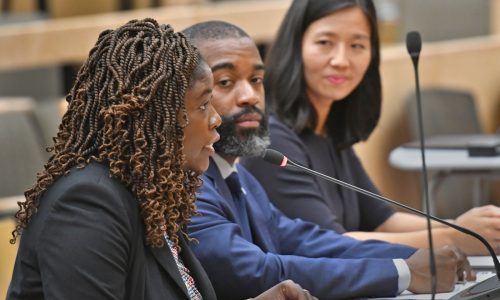 Boston stands to gain 225 new liquor licenses after House, Senate reach deal