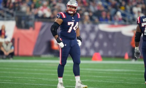 Patriots missing two starting offensive linemen, one defender returns to practice