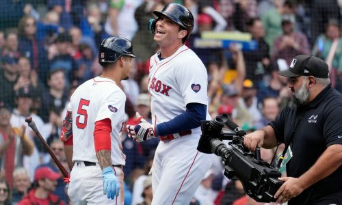 Triston Casas hits three HRs, Red Sox rout Twins in first game of doubleheader