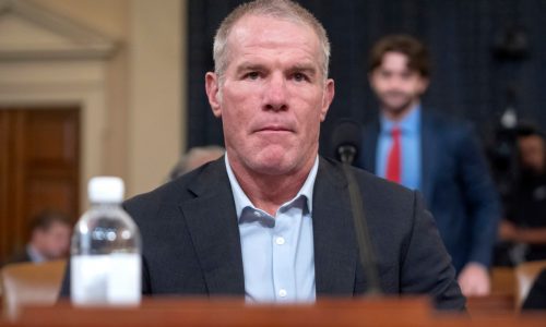 Retired NFL quarterback Brett Favre says he has Parkinson’s disease