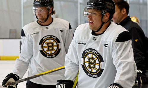 Bruins notebook: Hampus Lindholm looking to add more offense