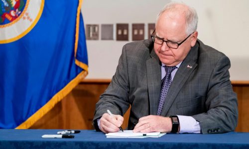 Takeaways from Minnesota Gov. Tim Walz’s response to violence after George Floyd’s murder