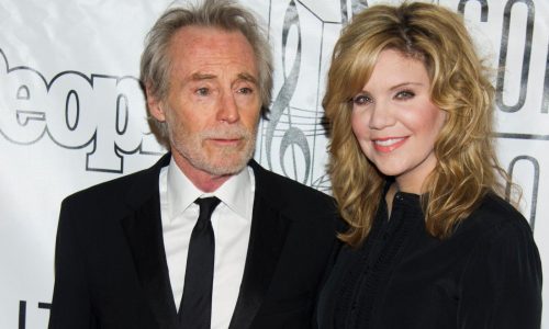 JD Souther, a singer-songwriter who penned hits for the Eagles and Linda Ronstadt, dies at 78