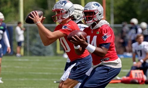 Patriots QBs Jacoby Brissett, Drake Maye sharing starting reps 70/30 in practice