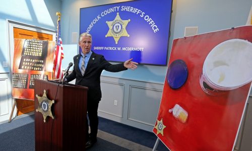 Former Norfolk corrections officer charged with bringing narcotics into jail