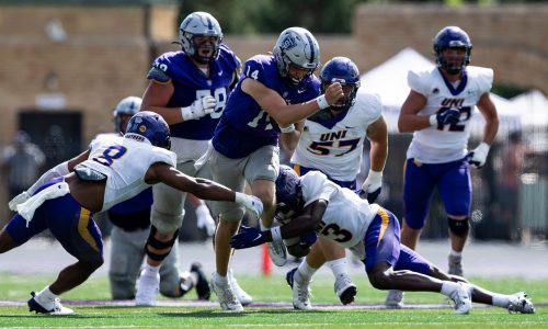 Tommies football turns to freshman QB Michael Rostberg to re-route 0-2 start