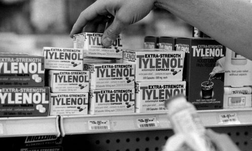 Today in History: September 29, Tylenol laced with cyanide claims first victim