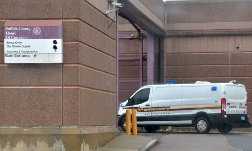 Ex-Massachusetts deputy sheriff pays $65,000 for ethics no-no, he auctioned a seized home to his wife