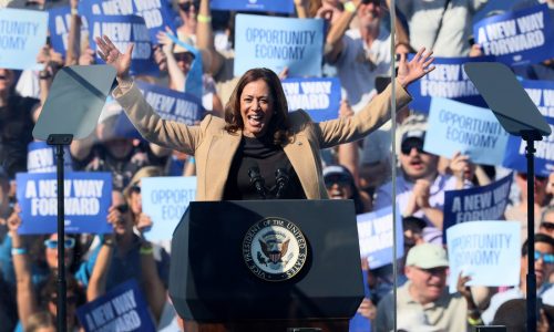 VP Kamala Harris stumps in New Hampshire