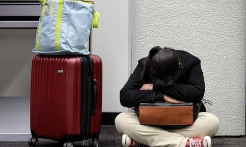 Cash or credit card refunds now required if flights are canceled or significantly delayed