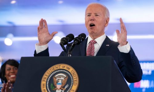 Lucas: Biden could take lesson from Brissett in leaving field