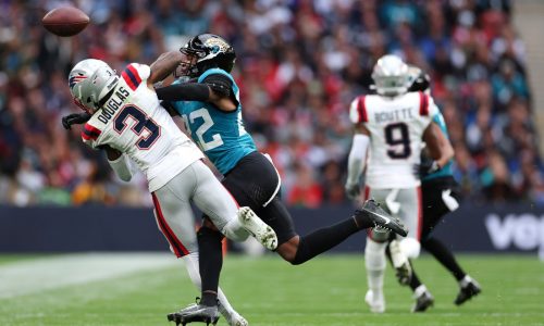 Illness explains Patriots WR DeMario Douglas’ lack of snaps vs. Jaguars