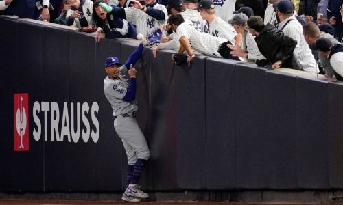 Yankees fans who assaulted Mookie Betts banned from Game 5 of World Series