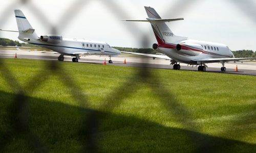 Collins & Doud: Massport must cancel private jet expansion